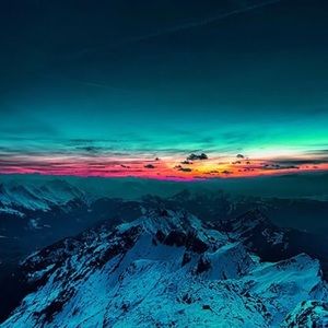 Meet your Posher, Gloria